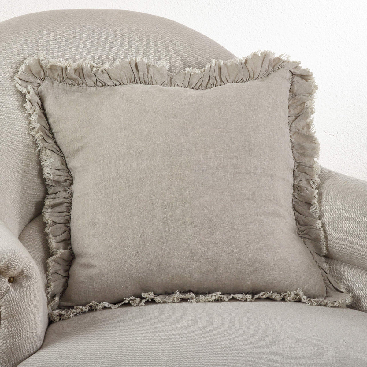 Fennco Styles Elegant Ruffled Design 100% Linen Decorative Throw Pillow 20 x 20 Inch - 3 Colors