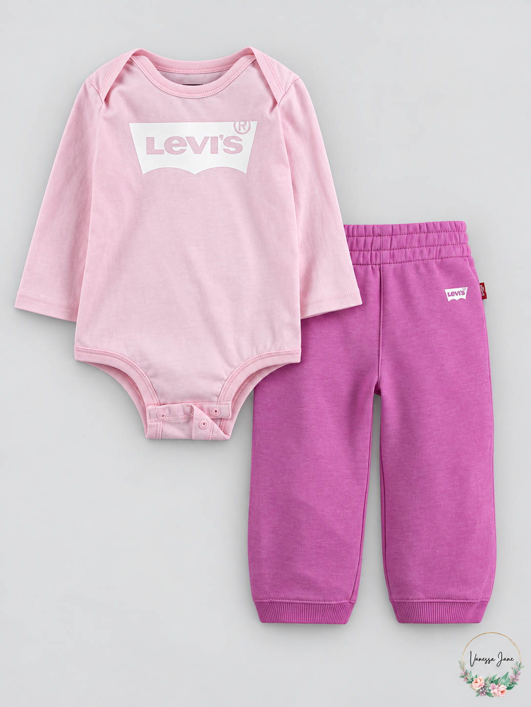 Levi's Baby Girls' Pink Bodysuit and Pants Set, Newborn