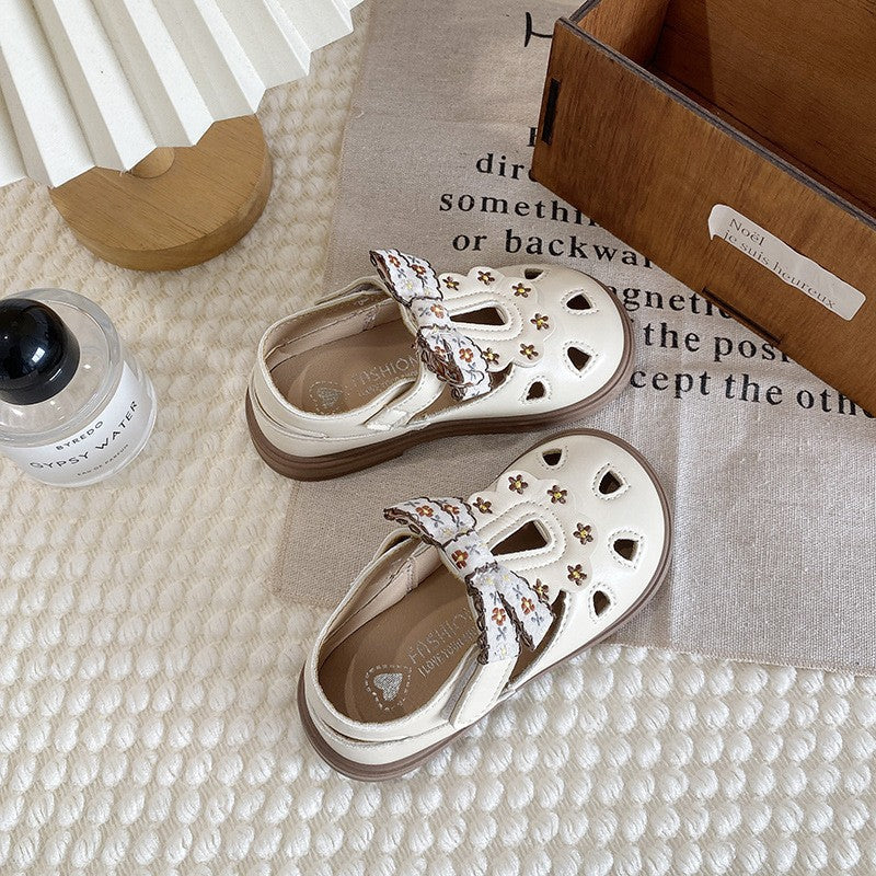 Girls' Closed-Toe Sandals, Embroidered Kids Fashion Bow Princess Shoes, Summer Style, Lightweight Toddler & Little Kids First Walkers Shoes
