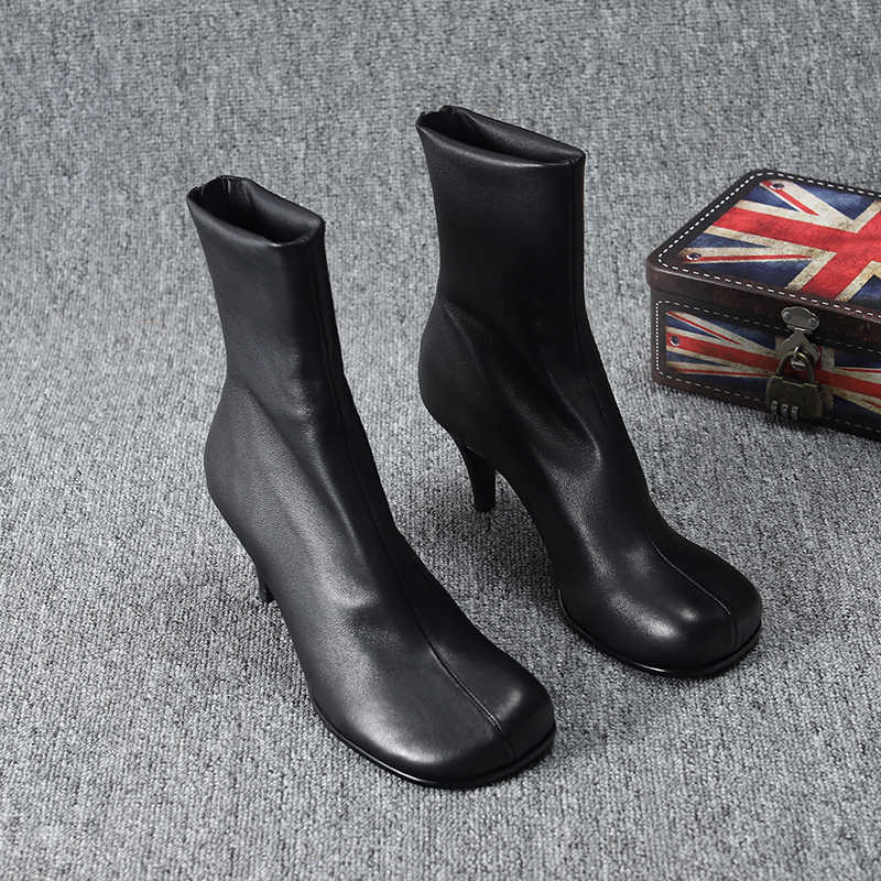 Women's Versatile Soft Leather Square-toe Ankle Boots